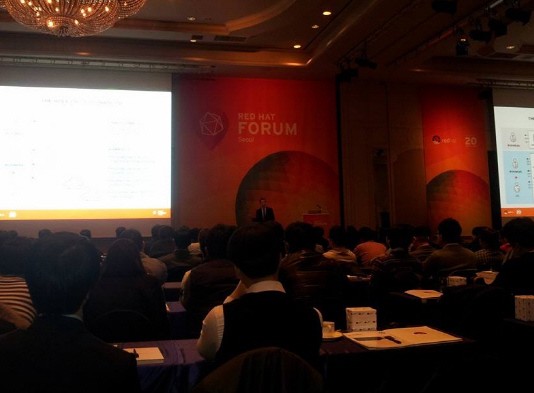 레드햇, ‘오픈 하이브리드 클라우드’ 비전 제시