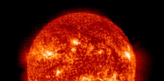 19일, 3단계 태양흑점 폭발