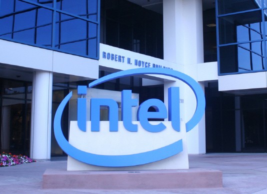 인텔, 알테라 18조에 인수···초대형