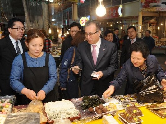 130개 재래시장에 ICT 카페 설치