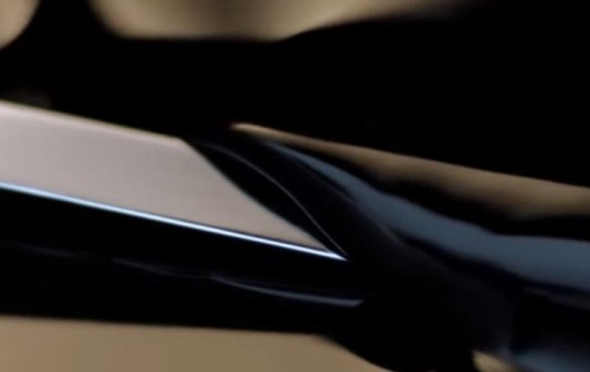 갤럭시S6, 메탈 소재와 배터리 일체형 디자인