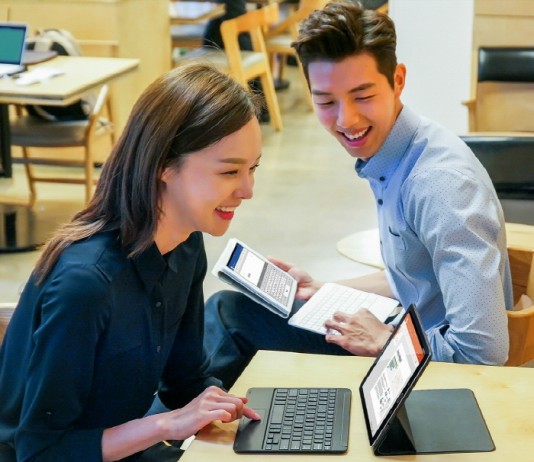 삼성전자, 터치패드 키보드 탑재 ‘갤럭시 탭S2’ 출시