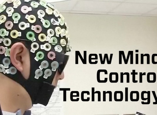 한국 과학자들 생각대로 걷는 웨어러블 로봇 시험