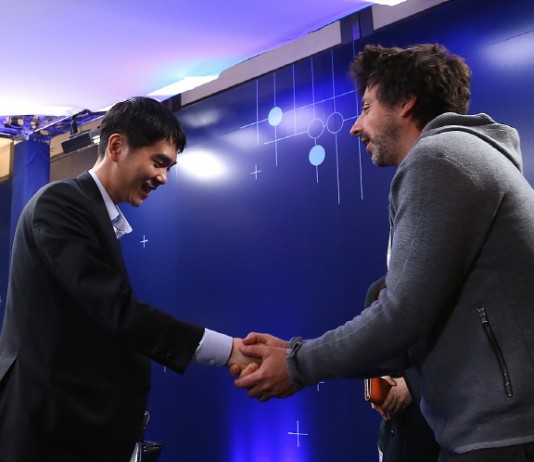 세르게이 브린, ‘이세돌9단 축하해’…이세돌 ‘마지막 5국 흑으로’