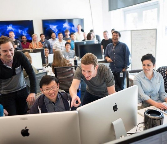 페이스북, 12일 F8 컨퍼런스서 ‘챗봇’ 공개 공개 예정