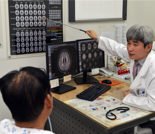한국인 허혈뇌지도로 뇌경색의 악화 및 회복을 미리 안다