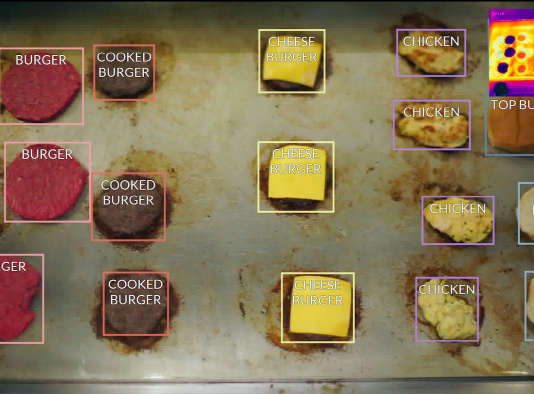 로봇이 만든 햄버거…주방 직원은 어디로?