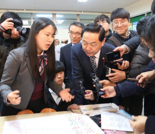 고교생도 대학처럼 수강신청…학점 이수제