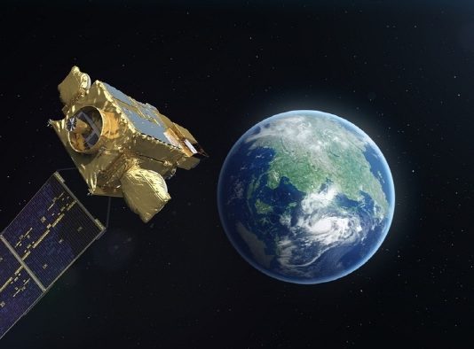 천리안 위성 1호 “2년간 운영 연장”