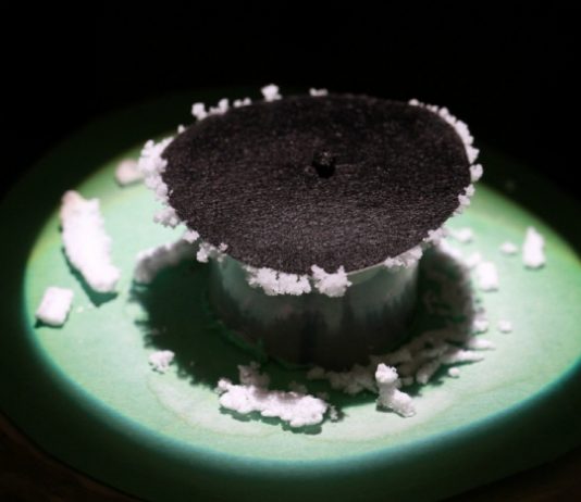 태양광만으로 해수를 담수로 만드는 장치 개발