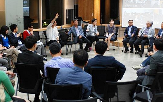 노북, ‘실전 미래전략 콜로키움’ 와디즈 크라우드 펀딩 시작