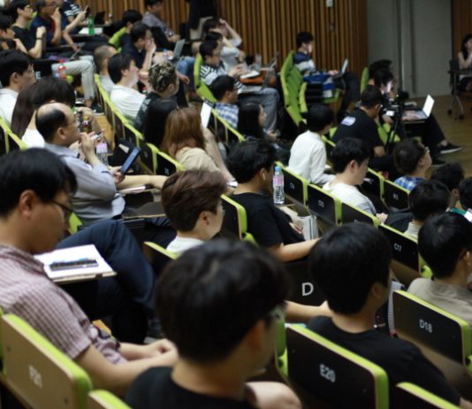 네이버, AI 아이디어 사업화 돕는다… AI 해커톤 ‘AI STARTHON 2019’ 개최