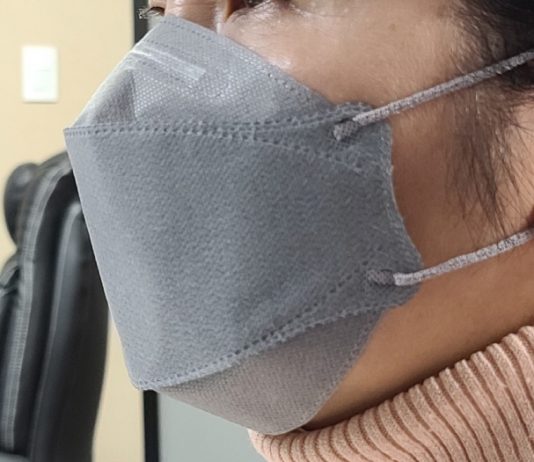 ‘탑에어 마스크’, 바이러스 차단과 수초 안에 세균 죽인다