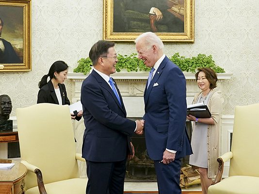 한·미 달 탐사 KPS 개발 협력…”미사일 주권 완전 회복”