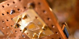 세계 첫 음파로 데이터 전송 칩 개발 성공