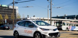 “무인자율차와 충돌한 운전자 뺑소니 많다”